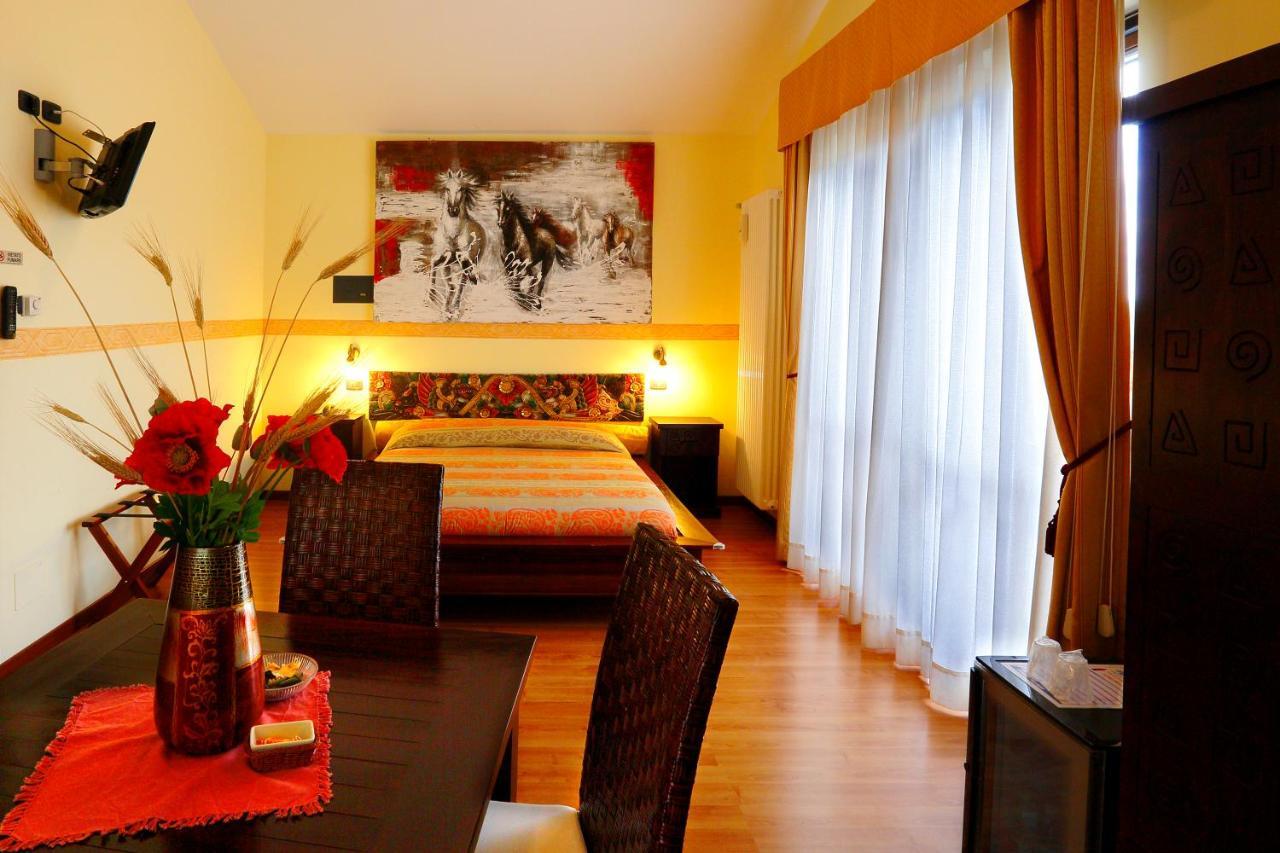 Soggiorno Boccuti モンテッラ 部屋 写真